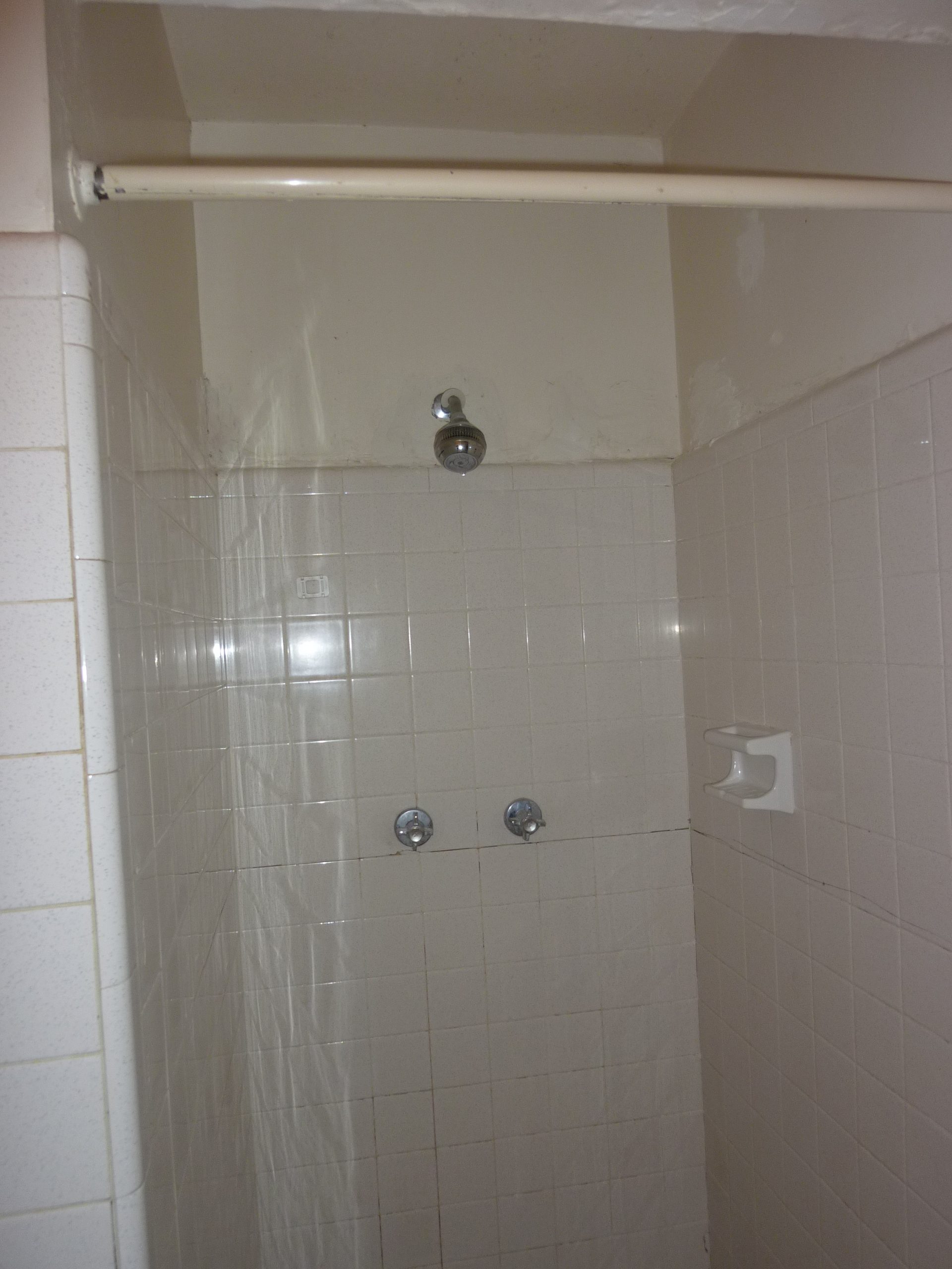 Bathroom 2 before