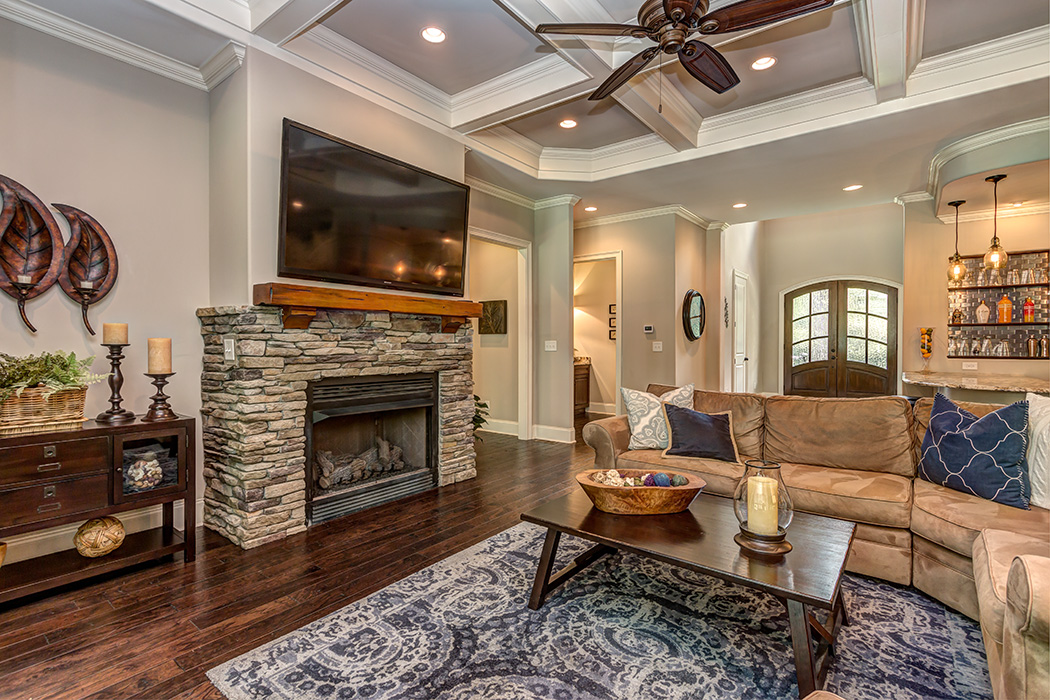 Old Hickory custom home — Living