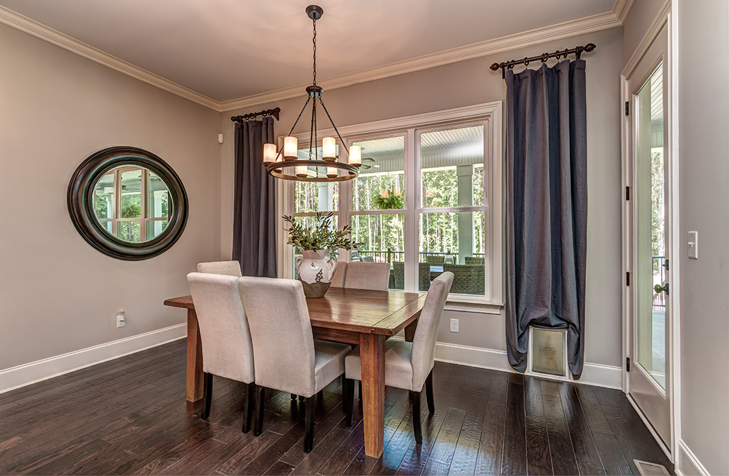 Old Hickory custom home — Dining