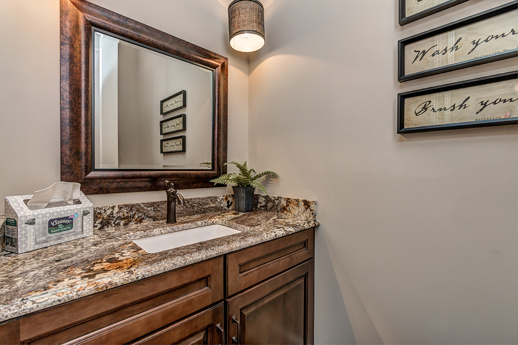 Old Hickory custom home — Guest Powder