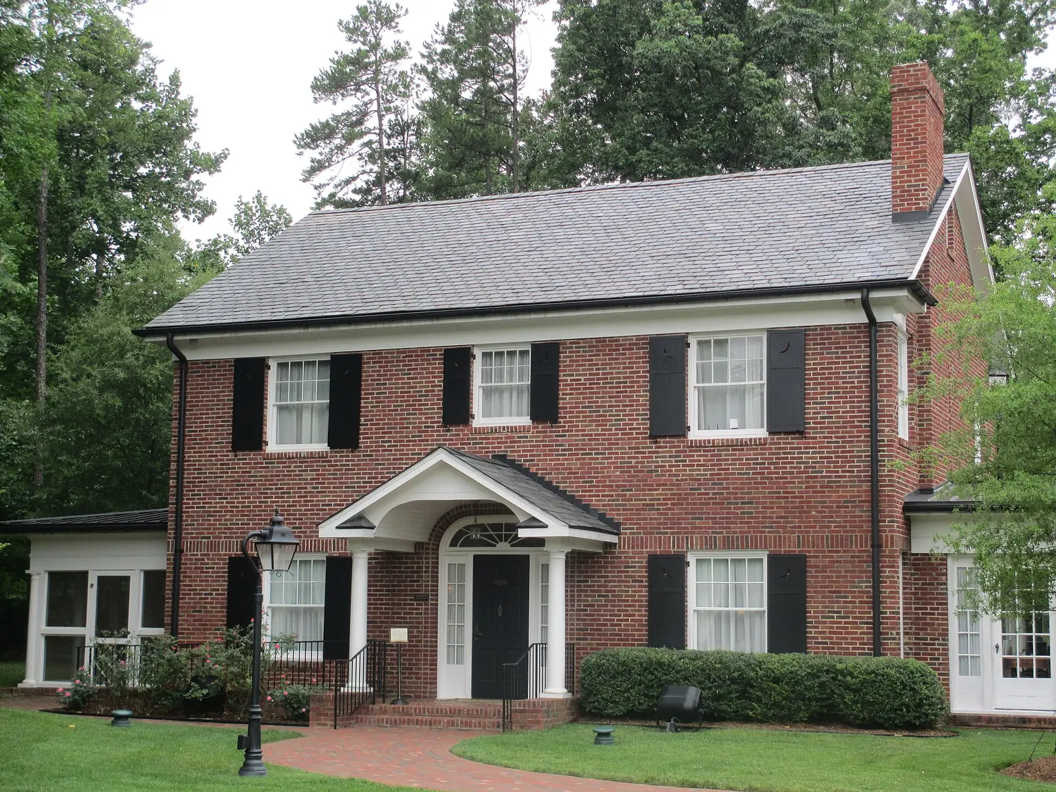 The Charlotte home of Morrow Coffey Graham — Historic home updates in Charlotte, NC: blending tradition and innovation