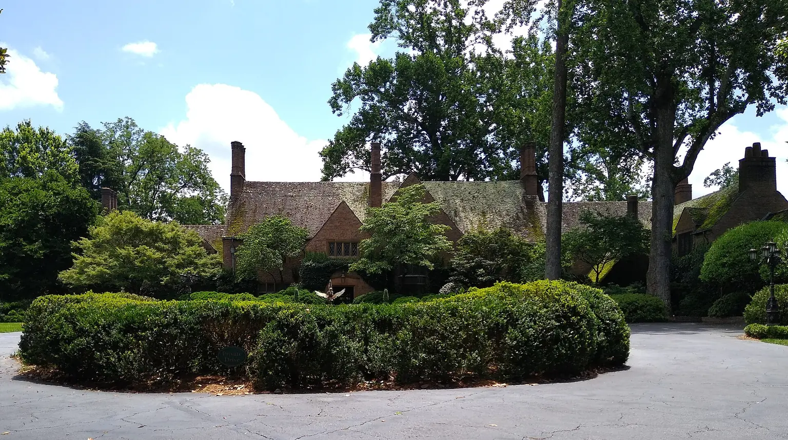 Morrocroft Manor, a historic house in Charlotte — Home office remodeling in Charlotte, NC: create your ideal workspace