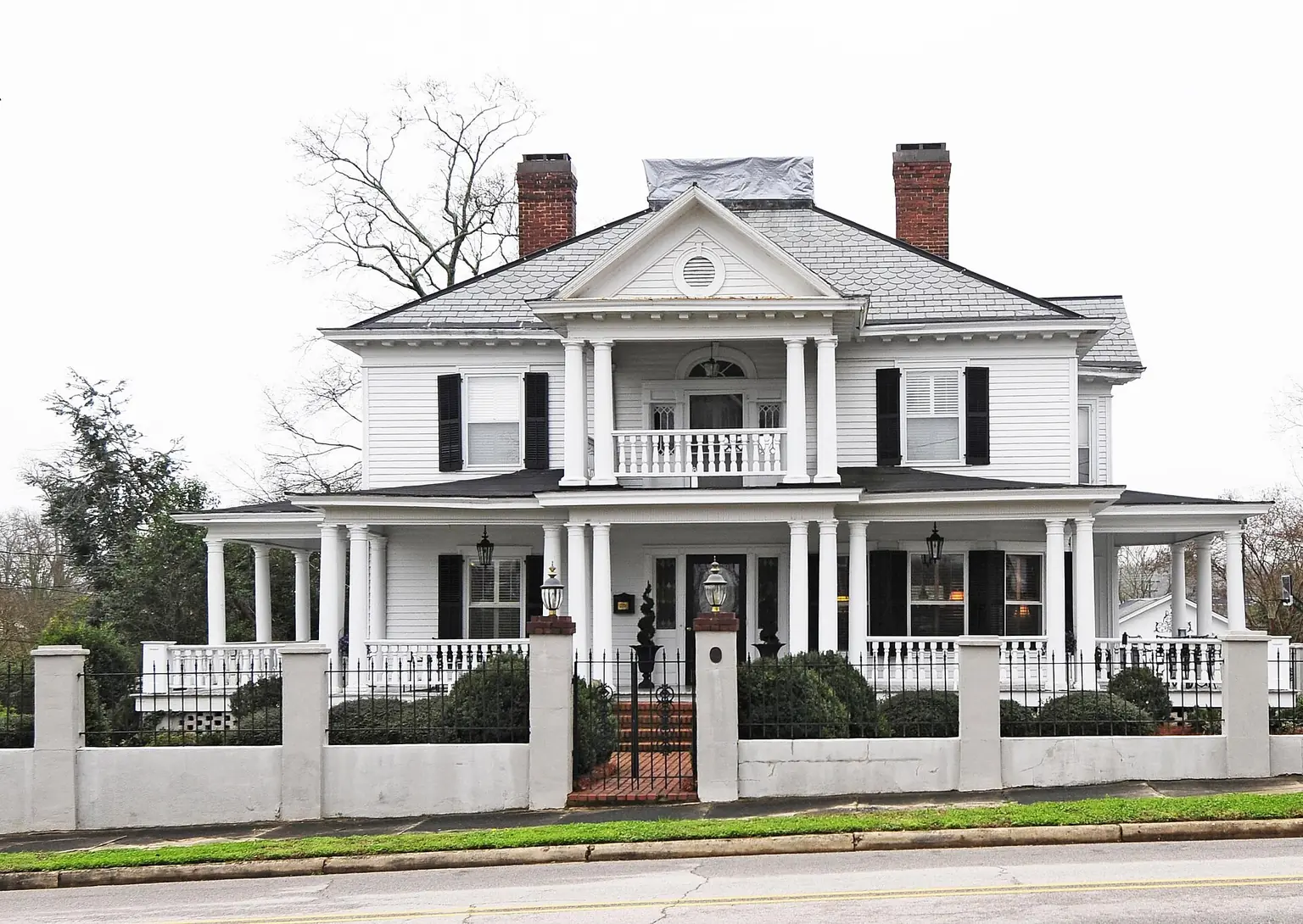 The Mills House in York County, South Carolina — Laundry room remodel Lake Wylie: elevate your home’s function and style