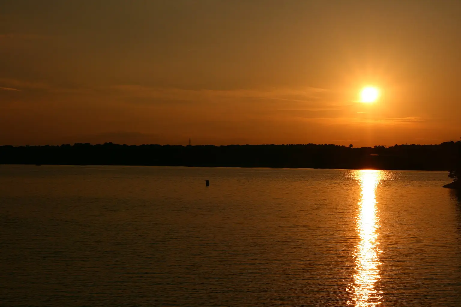 Sunset on Lake Wylie — Primary suite addition Lake Wylie: elevate your living space